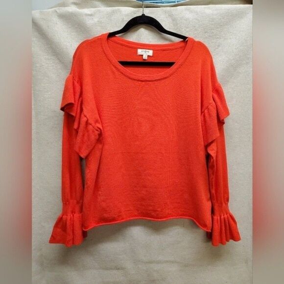 Umgee Red Bell Sleeve Sweater in Size S - Picture 2 of 5
